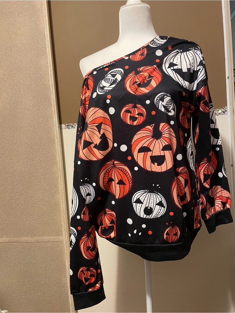 Halloween Pumpkin Print Off-Shoulder Sweater